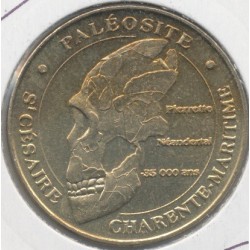 Dept17 - Paléosite - crane de pierette 2007