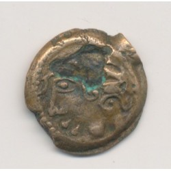 Bronze au cheval - annelets en triangle - Bituriges - Bourges 2