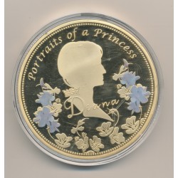 Médaille 70mm - Collection Lady Diana N°1 - portrait d'une princesse - avec insert Swarovski 2