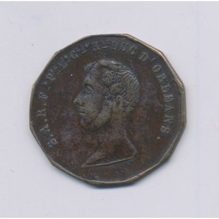 Médaillon - Ferdinand Philippe - Duc d'Orléans - Souvenir du déplorable événement 13 juillet 1842 - laiton - 26mm - TB