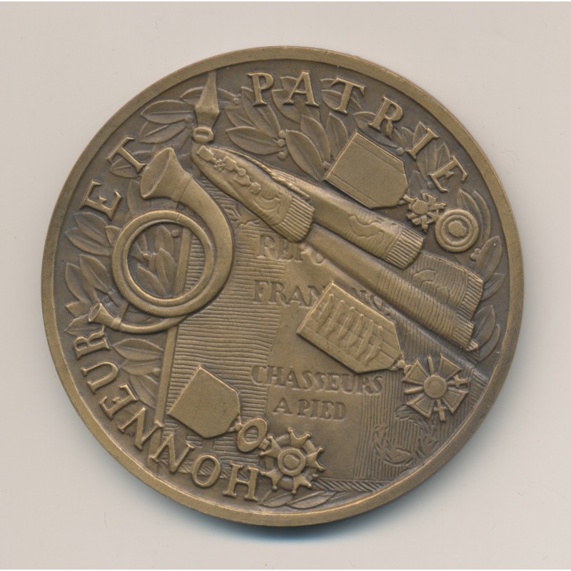 Médaille - Chasseurs à pied - Honneur et Patrie 1937 - Marcel Renard - Tranche sans date juste poinçon bronze - 59mm - SUP