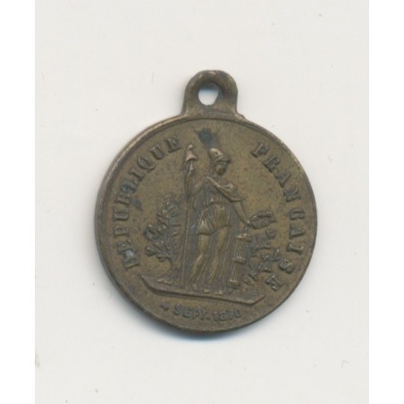 Médaille - République Française - Proclamée par la volonté nationale - laiton - 17mm - TTB