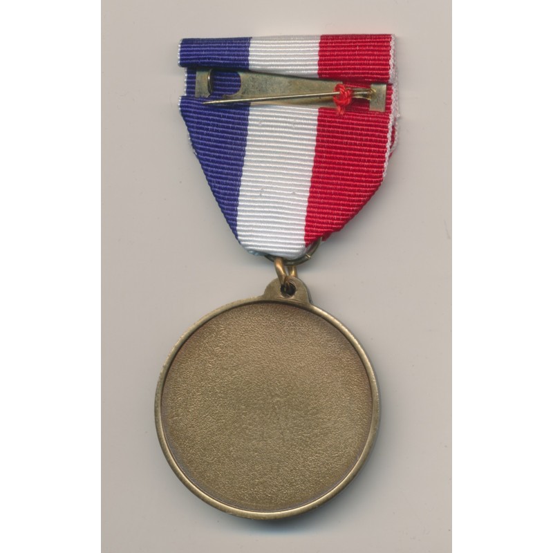 Etats-Unis - Commémorative 50e anniversaire WWII - 1941-1945 - avec pochette officielle 