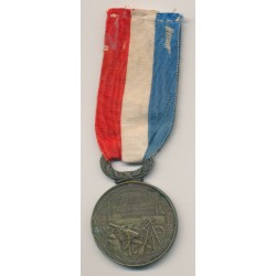 Médaille - Le matin organise la marche de l'armée - mai 1904 - L'armée la presse - ordonnance 2