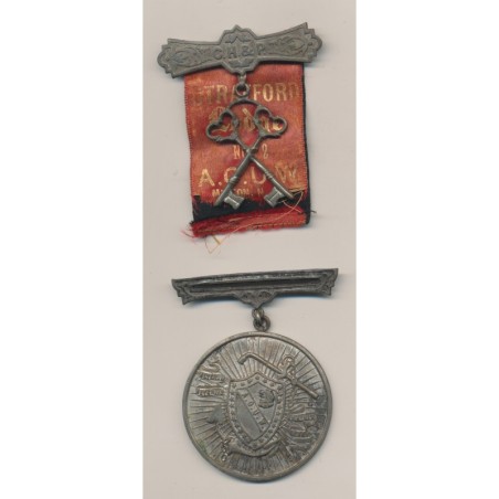 Médaille Maçonnique - Loge Strafford - agrafe C.H.P avec 2 clés  - ruban déchiré - Missouri - Etats-Unis