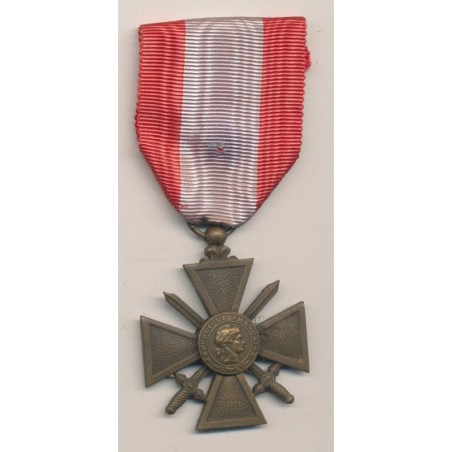 Médaille - Croix de guerre T.O.E - ordonnance