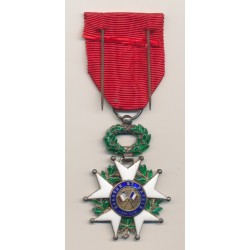4e République - Légion d'honneur Chevalier - argent - ordonnance 2