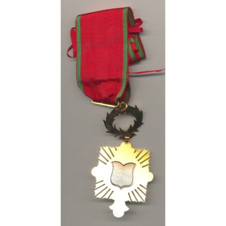 Médaille - Courage dévouement mérite - Commandeur