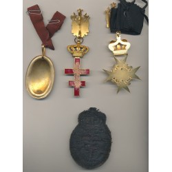 Ordre du Temple - Lot 3 Médailles + Insigne broderie 2