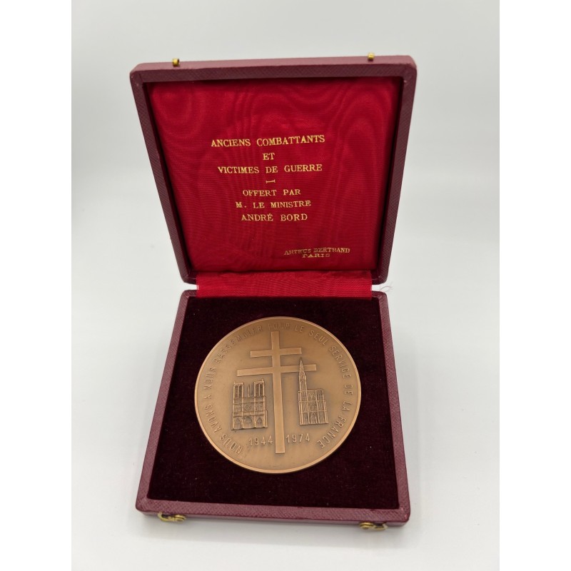Médaille - Débarquement 1944 - Nous avons a nous rassembler pour le seul service de la France - 1944-1974 - avec écrin - JH Coef