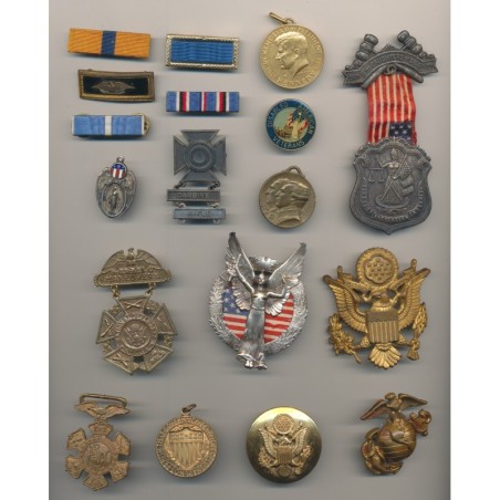 Etats-Unis - Lot divers Insignes