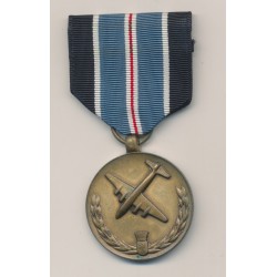 Etats-Unis - For Human action - ordonnance