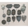 Lot 13 épinglettes Divers