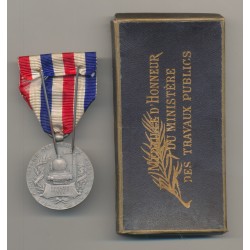 Médaille des travaux publics avec boite - ordonnance 2