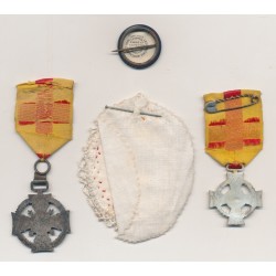 Lot Médailles et insignes Vendéens 2