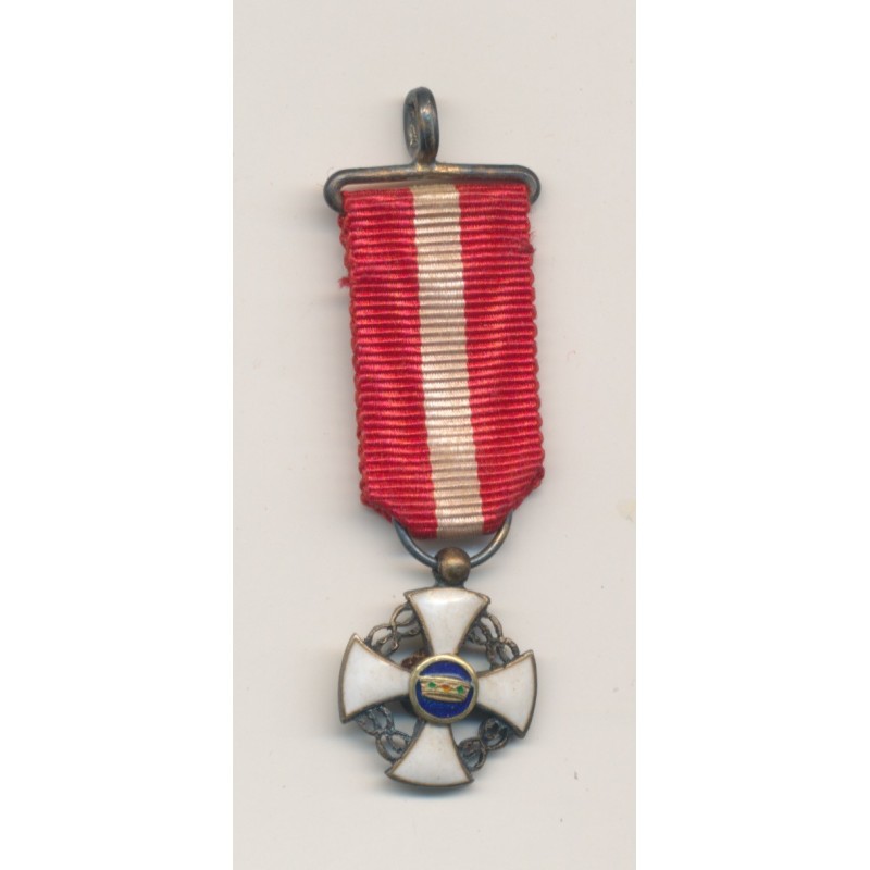 Italie - Ordre de la couronne - Chevalier - taille réduction