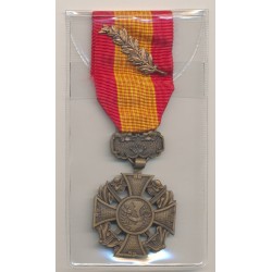 Vietnam - Croix de la bravoure - ordonnance