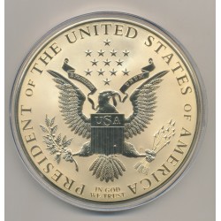 Coffret 2 Médailles - John F Kennedy et Donald Trump - 100mm - avec brillants Swarovski - 2017 - cuivre doré - 9.999 ex - Neuf 2