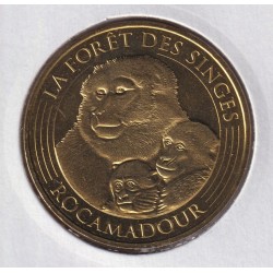 Dept46 - La foret des singes - 2017 - Singes mére et 2 petits - Rocamadour