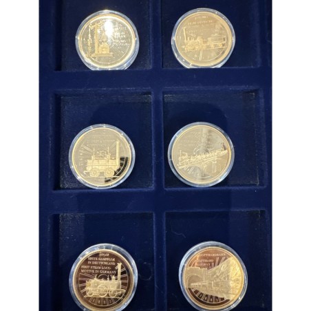 Coffret 12 Médailles - Histoire du train à vapeur - cuivre doré 