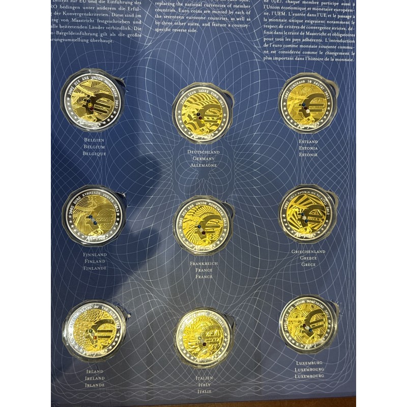 Coffret 20 Médailles - 10 ans euro 2012 - cuivre argenté et doré avec insert brillant