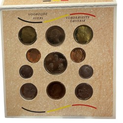 Belgique - Coffret BU 1990 - 10 monnaies + 1 médaille 2