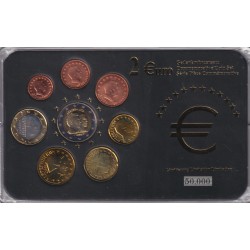Luxembourg - Série 8 monnaies - 1 Cent à 2 Euro - années mélangées - comprenant la 2€ commemo 2006 - 50.000 ex