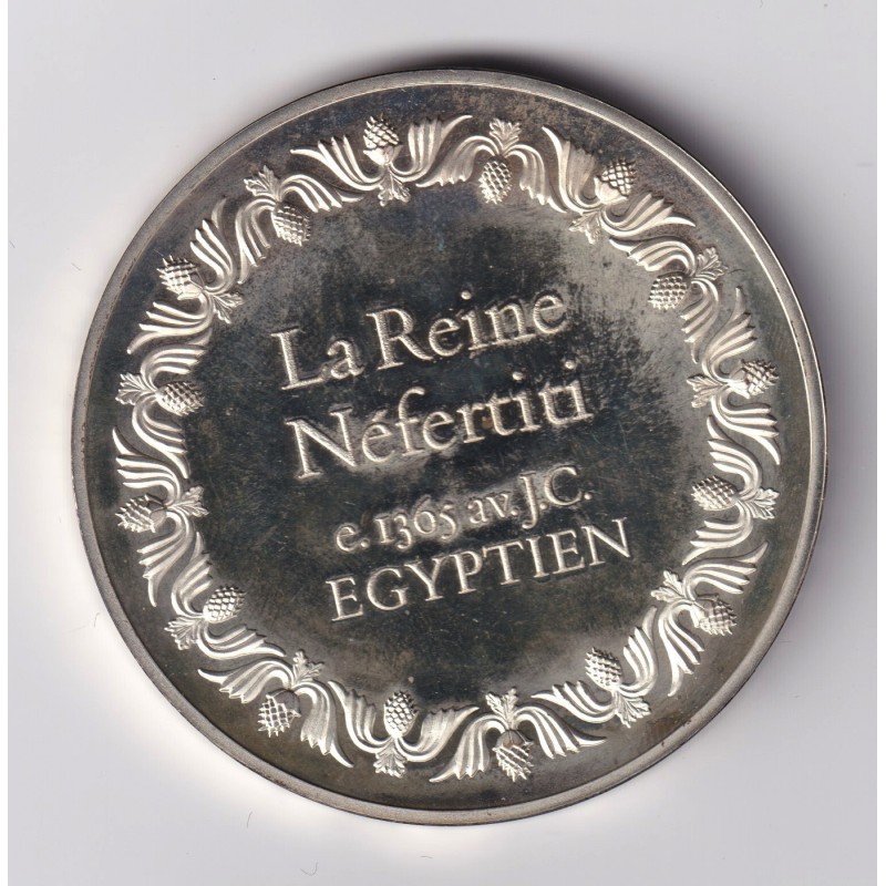 Médaille - La reine Néfertiti - 1365 av JC - Egyptien - Les 100 plus grands chefs-d'oeuvre - argent 65g 0,800 - 50,5mm - SUP