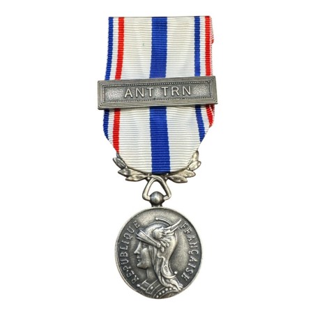 Médaille - Anciens militaires  - agrafe ANT TRN - Ordonnance
