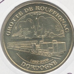 Dept24 - Grotte de Rouffignac N°4 - 2009 - les 2 mammouths et le train