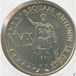 Dept30 - Square antonin le pieux Nimes - 2011